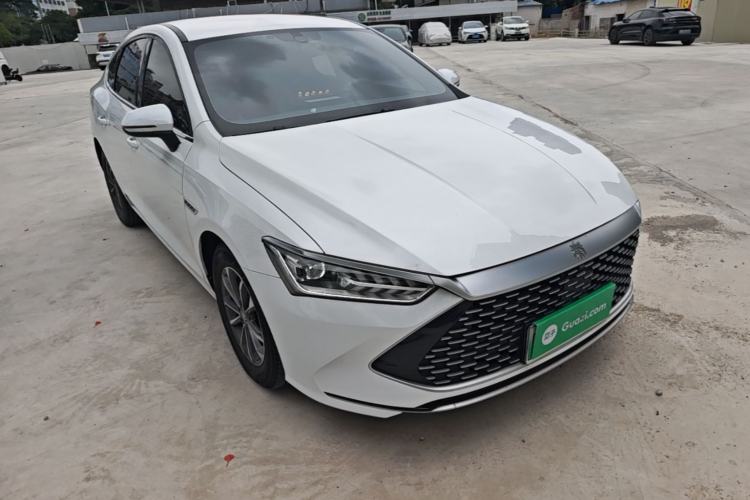 Used BYD Qin PLUS 2021 DM-i 55KM Prestige Model Front Right 45 Deg