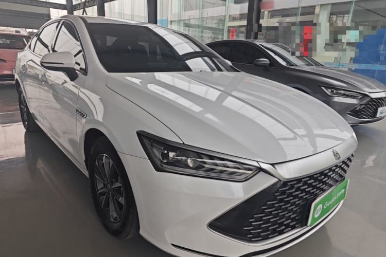 Used BYD Qin PLUS 2021 DM-i 55KM Prestige Model Front Right 45 Deg