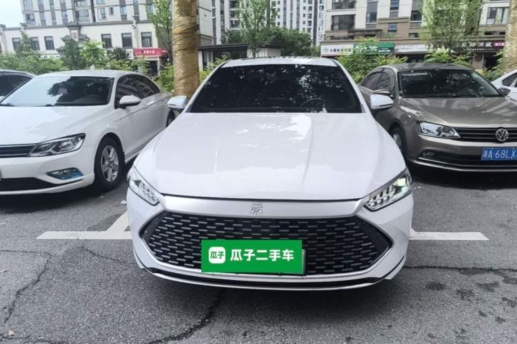 Used BYD Qin PLUS 2021 DM-i 55KM Flagship Model Front