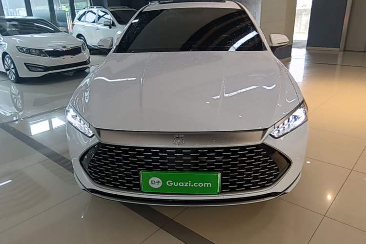Used BYD Qin PLUS 2021 DM-i 55KM Flagship Model Front