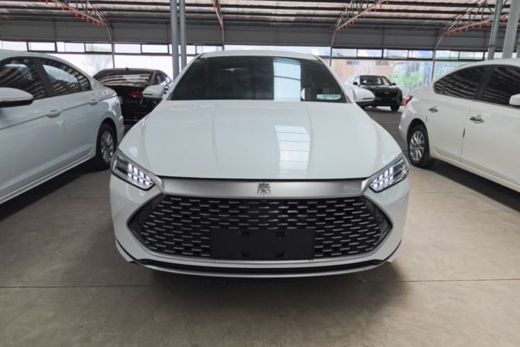 Used BYD Qin PLUS 2021 DM-i 55KM Prestige Model Front