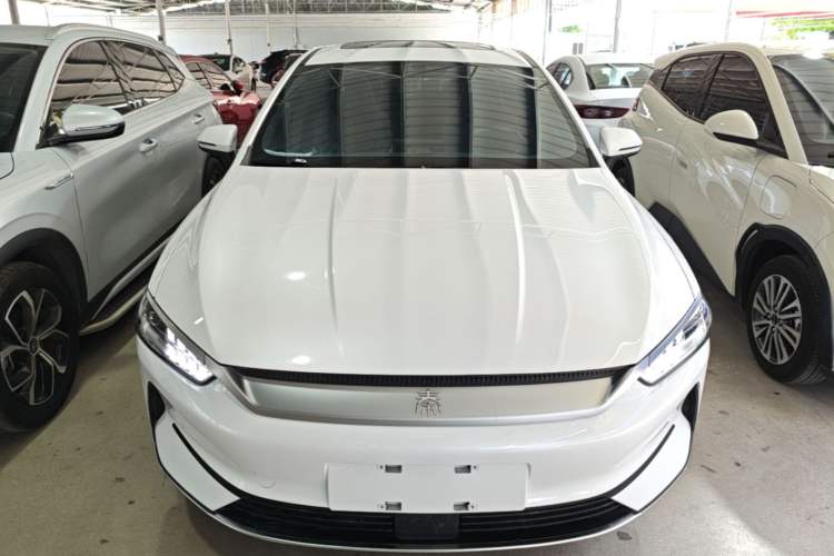 Used BYD Qin PLUS 2021 EV 500KM Luxury Model Front