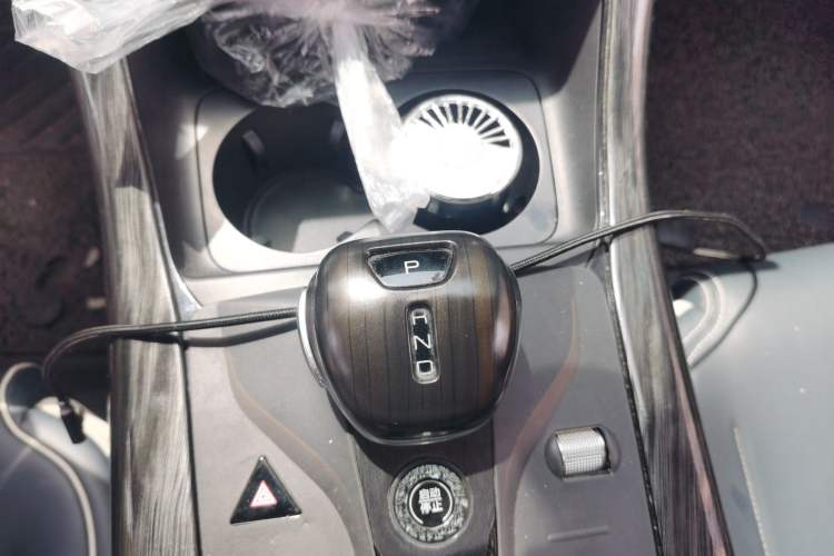 Used BYD Qin PLUS 2021 DM-i 55KM Prestige Model Gear Lever