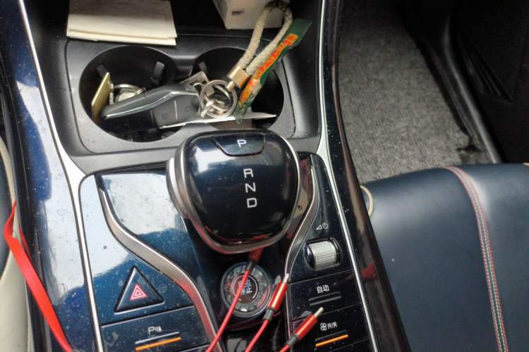 Used BYD Qin PLUS 2021 DM-i 120KM Prestige Model Gear Lever
