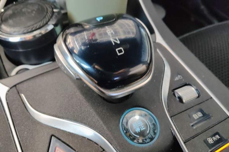 Used BYD Qin PLUS 2021 DM-i 55KM Flagship Model Gear Lever