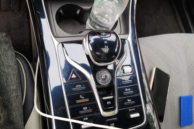 Used BYD Qin PLUS 2021 EV 500KM Premium Model Gear Lever