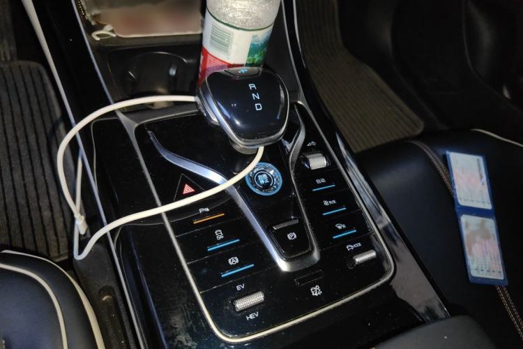 Used BYD Qin PLUS 2021 DM-i 120KM Prestige Model Gear Lever