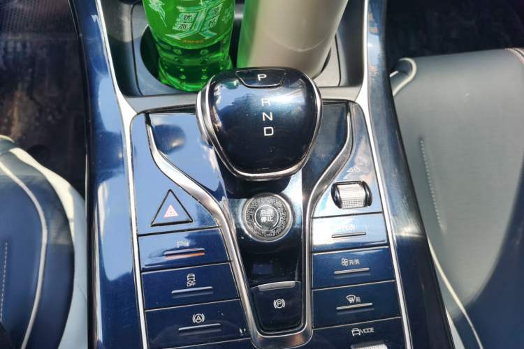 Used BYD Qin PLUS 2021 DM-i 55KM Flagship Model Gear Lever