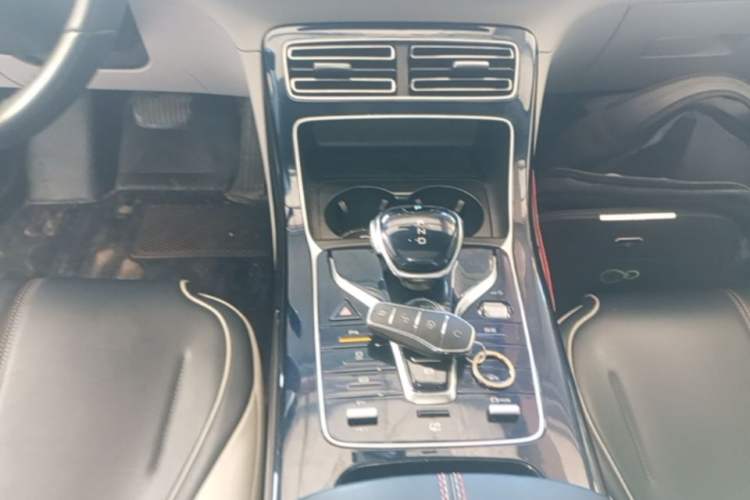 Used BYD Qin PLUS 2021 DM-i 55KM Flagship Model Gear Lever