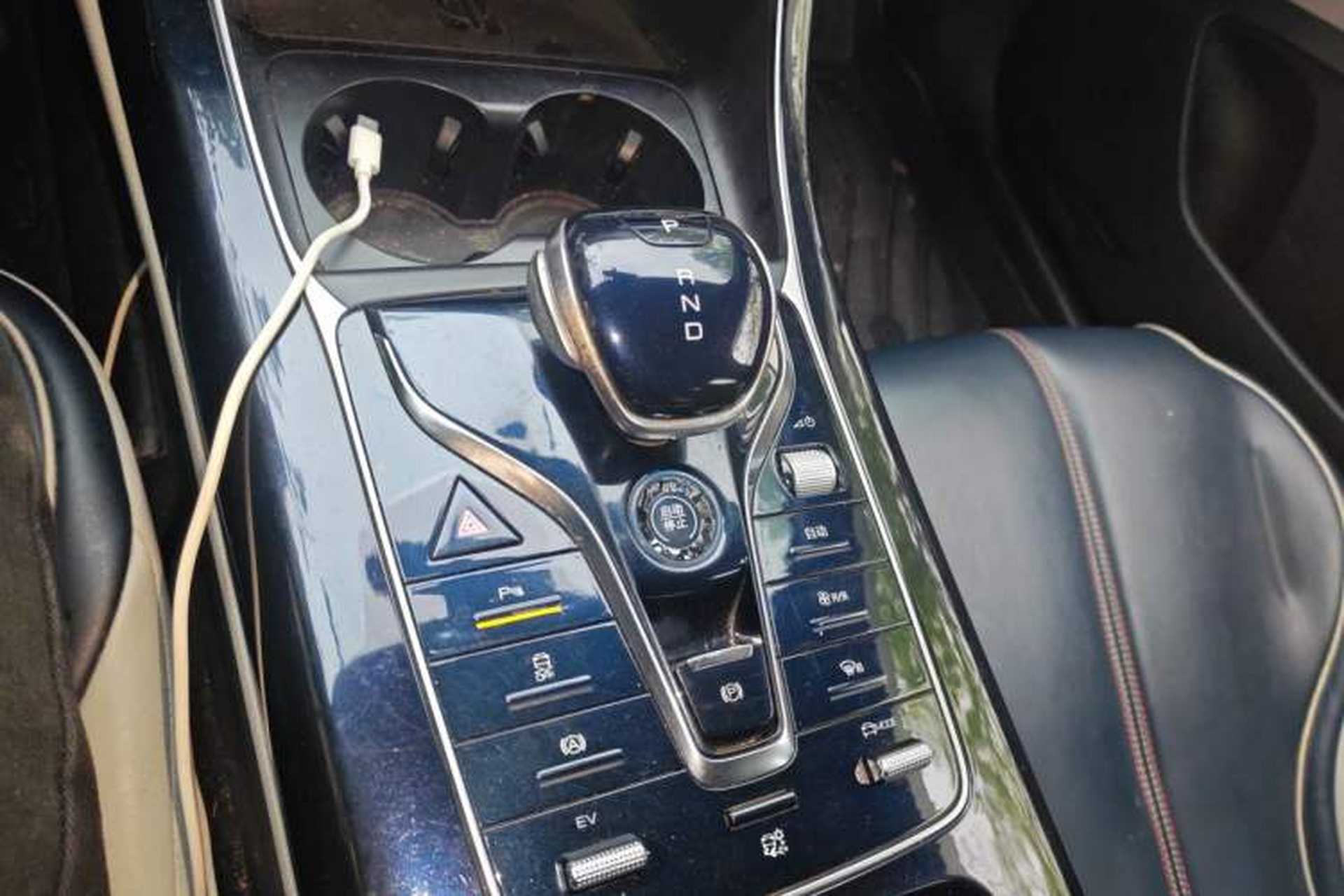Used BYD Qin PLUS 2021 DM-i 55KM Flagship Model Gear Lever