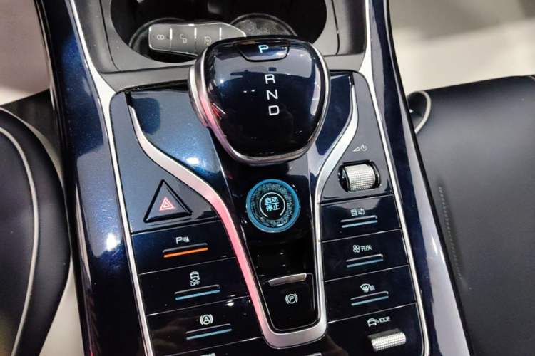 Used BYD Qin PLUS 2021 EV 400KM Luxury Model Gear Lever