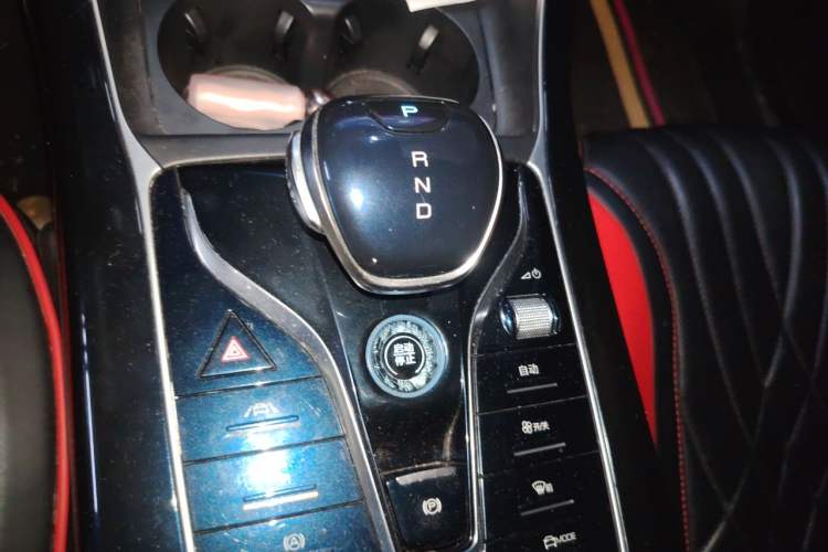 Used BYD Qin PLUS 2021 DM-i 120KM Flagship Model Gear Lever