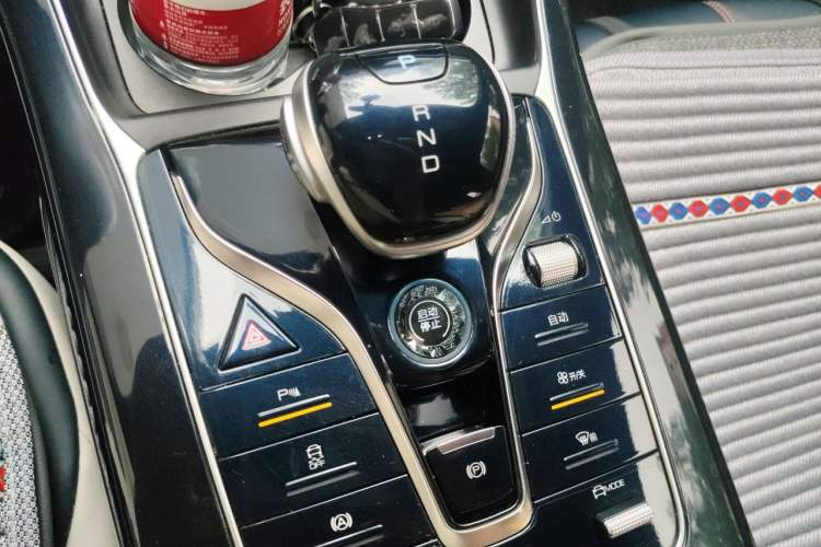 Used BYD Qin PLUS 2021 DM-i 55KM Flagship Model Gear Lever
