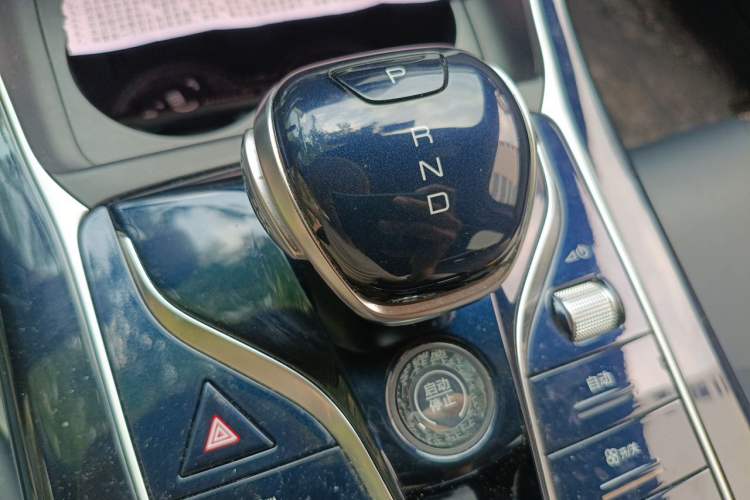 Used BYD Qin PLUS 2021 DM-i 55KM Flagship Model Gear Lever
