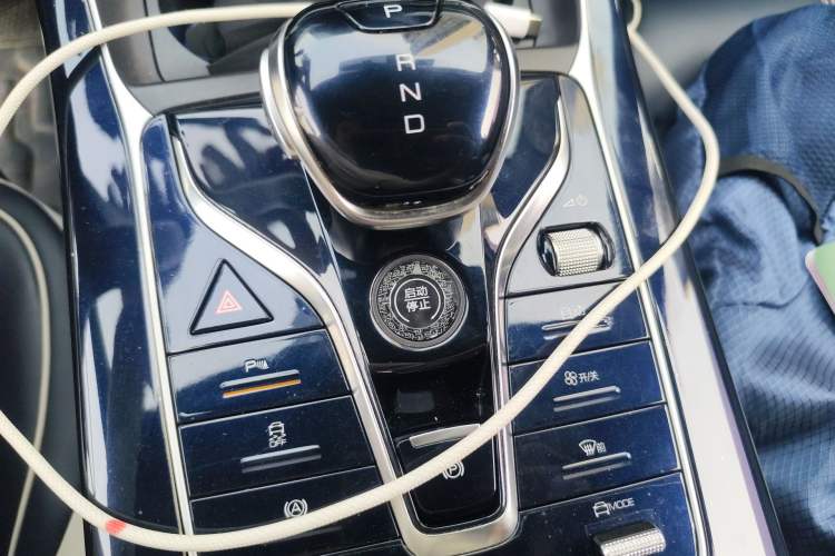 Used BYD Qin PLUS 2021 DM-i 120KM Prestige Model Gear Lever