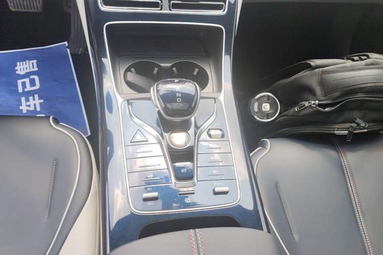 Used BYD Qin PLUS 2021 DM-i 55KM Flagship Model Gear Lever