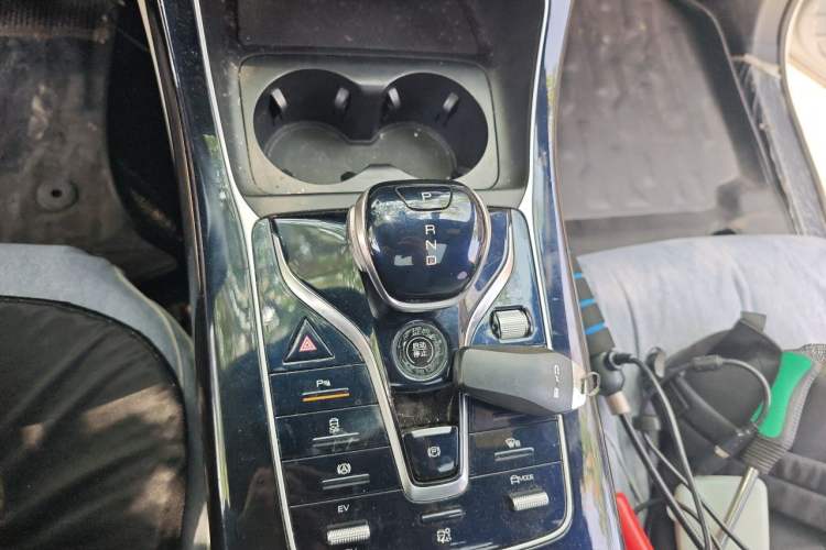 Used BYD Qin PLUS 2021 DM-i 120KM Prestige Model Gear Lever