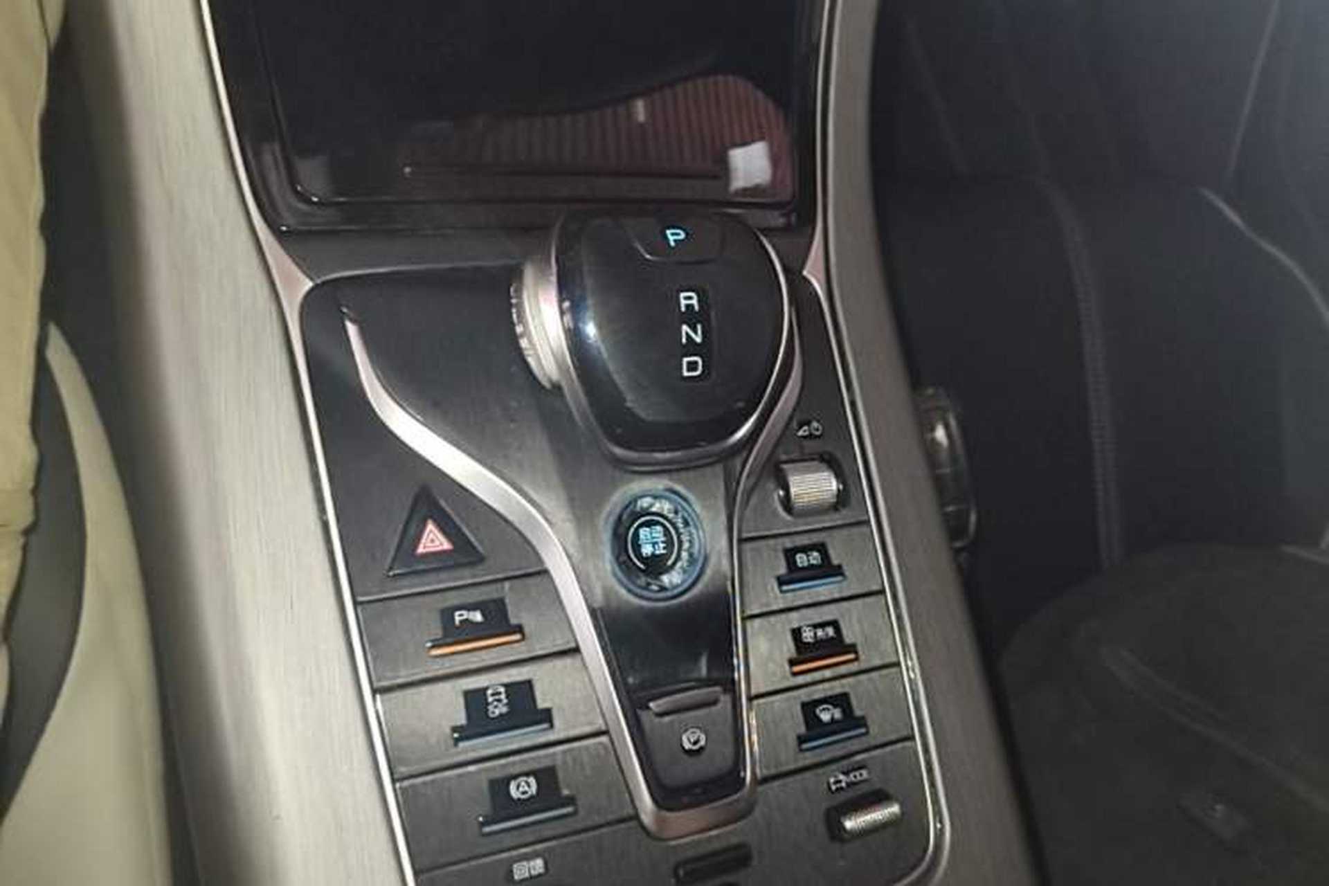 Used BYD Qin PLUS 2021 EV 500KM Luxury Model Gear Lever