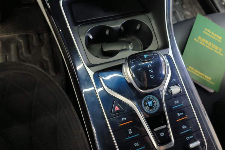 Used BYD Qin PLUS 2021 EV 400KM Luxury Model Gear Lever