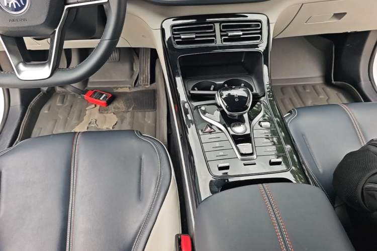 Used BYD Qin PLUS 2021 DM-i 55KM Prestige Model Gear Lever