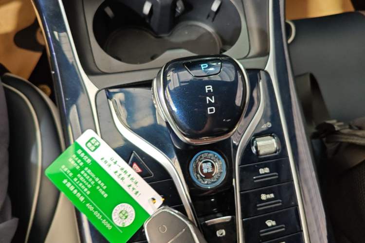 Used BYD Qin PLUS 2021 EV 500KM Luxury Model Gear Lever