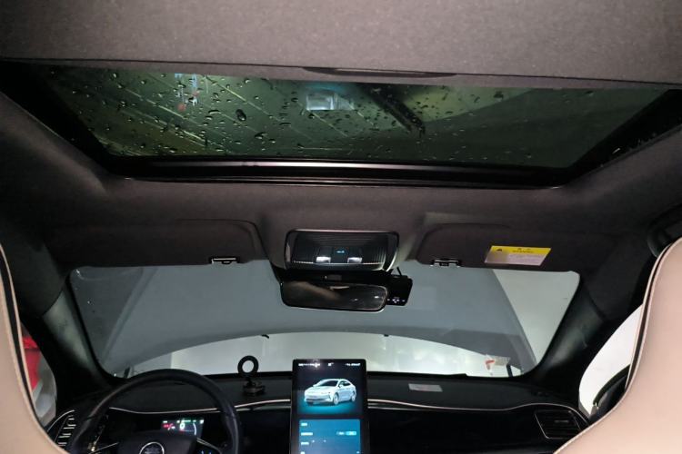 Used BYD Qin PLUS 2021 EV 600KM Flagship Model Headliner