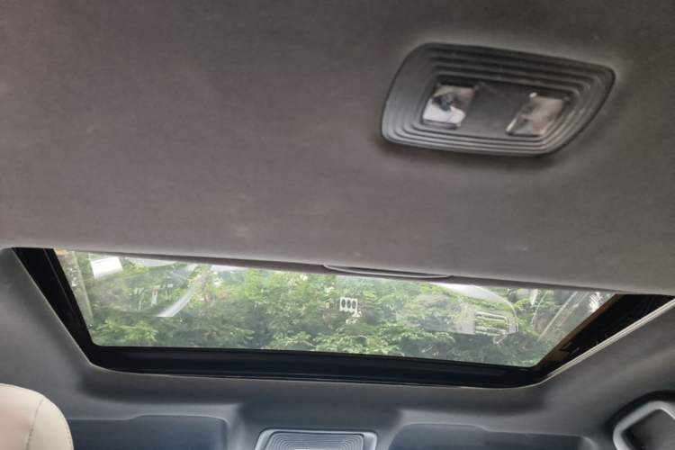 Used BYD Qin PLUS 2021 EV 400KM Luxury Model Headliner