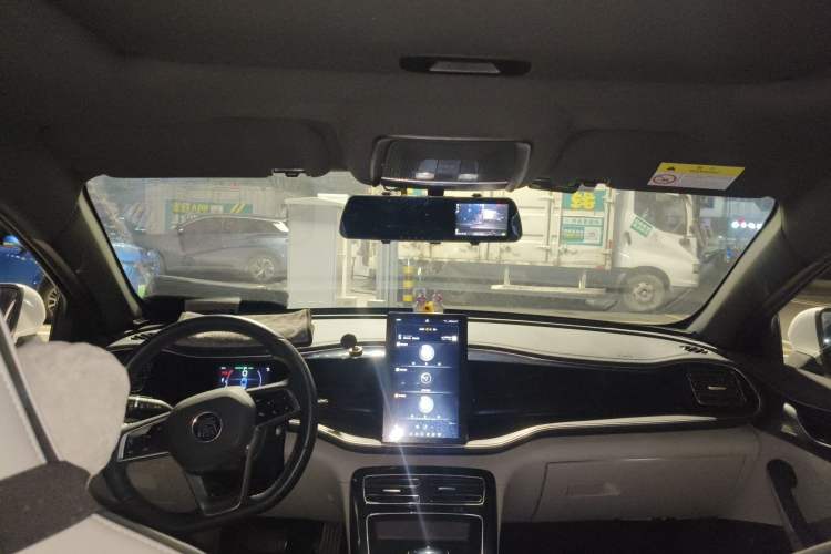 Used BYD Qin PLUS 2021 DM-i 55KM Flagship Model Headliner