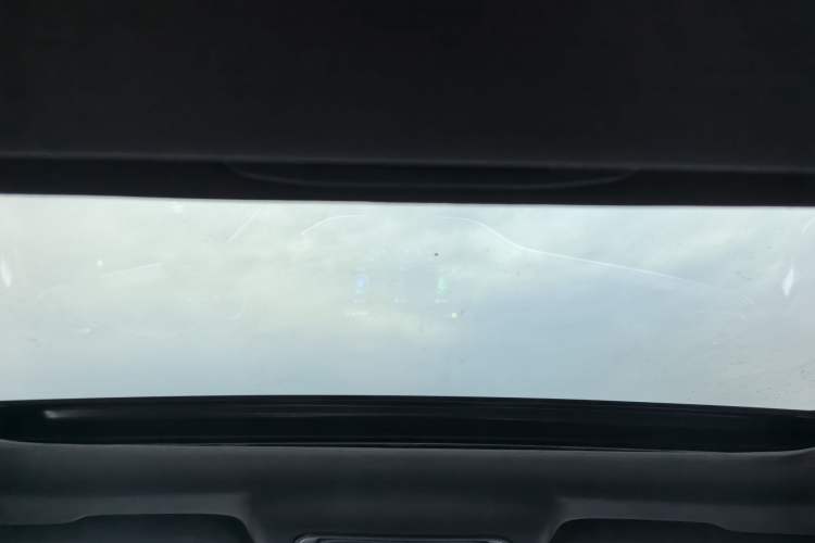Used BYD Qin PLUS 2021 EV 400KM Luxury Model Headliner