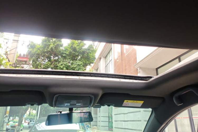 Used BYD Qin PLUS 2021 EV 500KM Luxury Model Headliner