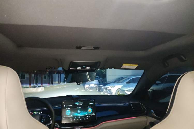 Used BYD Qin PLUS 2021 DM-i 120KM Flagship Model Headliner