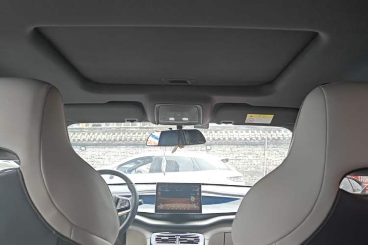 Used BYD Qin PLUS 2021 EV 500KM Luxury Model Headliner