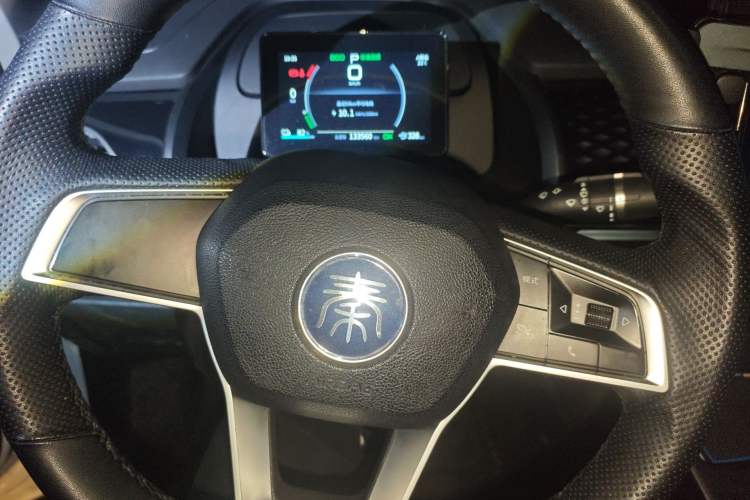 Used BYD Qin PLUS 2021 EV 400KM Leading Comfort Edition Instrument Cluster