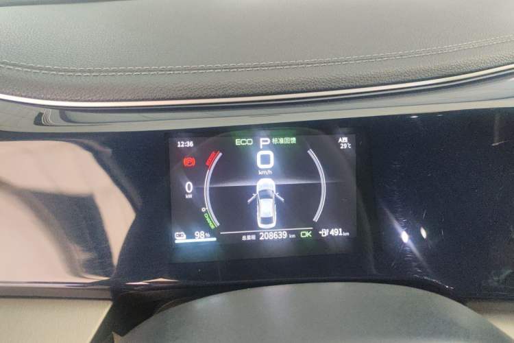 Used BYD Qin PLUS 2021 EV 500KM Luxury Model Instrument Cluster