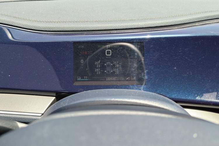 Used BYD Qin PLUS 2021 EV 400KM Luxury Model Instrument Cluster