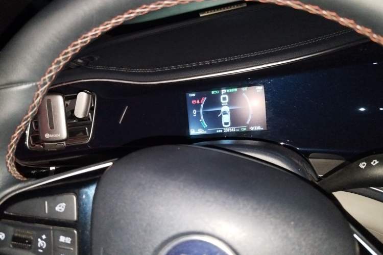 Used BYD Qin PLUS 2021 EV 500KM Luxury Model Instrument Cluster