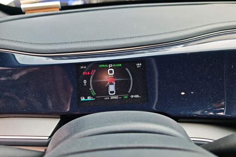Used BYD Qin PLUS 2021 EV 500KM Luxury Model Instrument Cluster