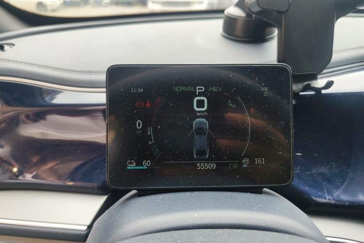 Used BYD Qin PLUS 2021 DM-i 120KM Flagship Model Instrument Cluster