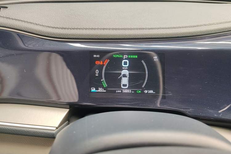 Used BYD Qin PLUS 2021 EV 500KM Luxury Model Instrument Cluster
