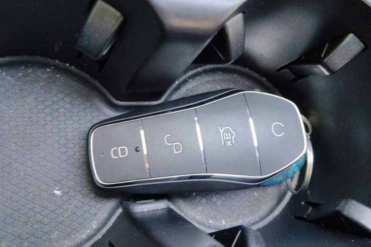 Used BYD Qin PLUS 2021 EV 400KM Luxury Model Interior 1