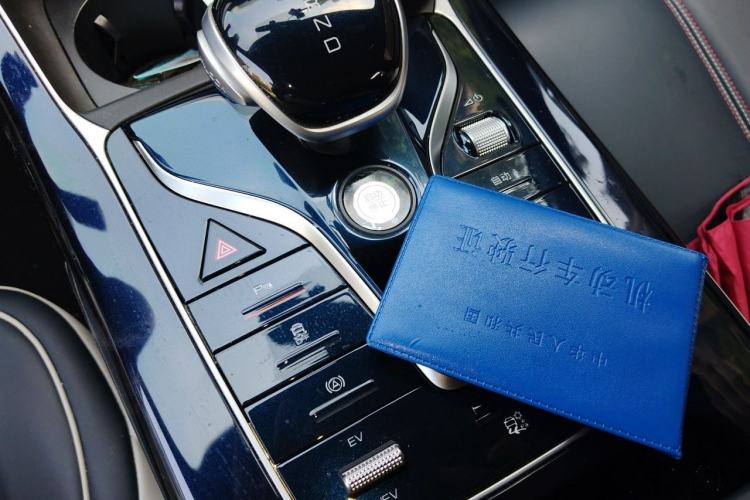 Used BYD Qin PLUS 2021 DM-i 55KM Flagship Model Interior 1