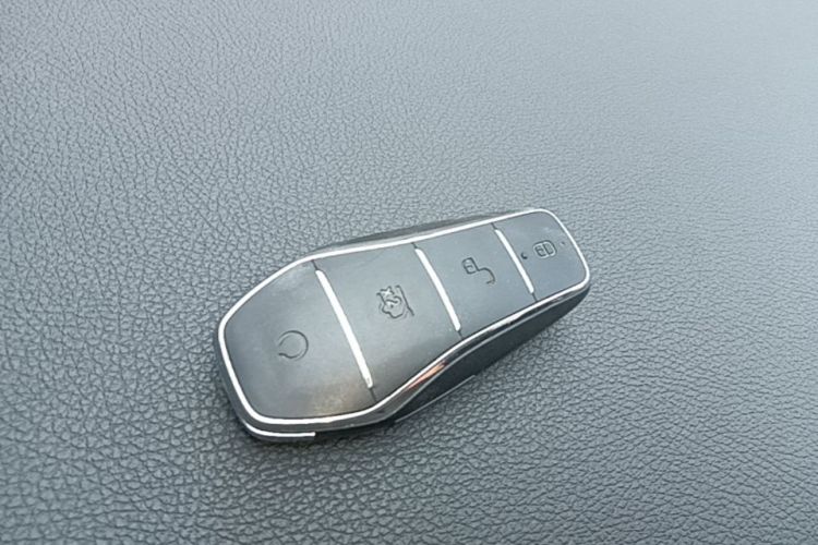 Used BYD Qin PLUS 2021 EV 600KM Flagship Model Interior 1