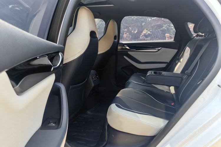 Used BYD Qin PLUS 2021 DM-i 55KM Flagship Model Interior 11