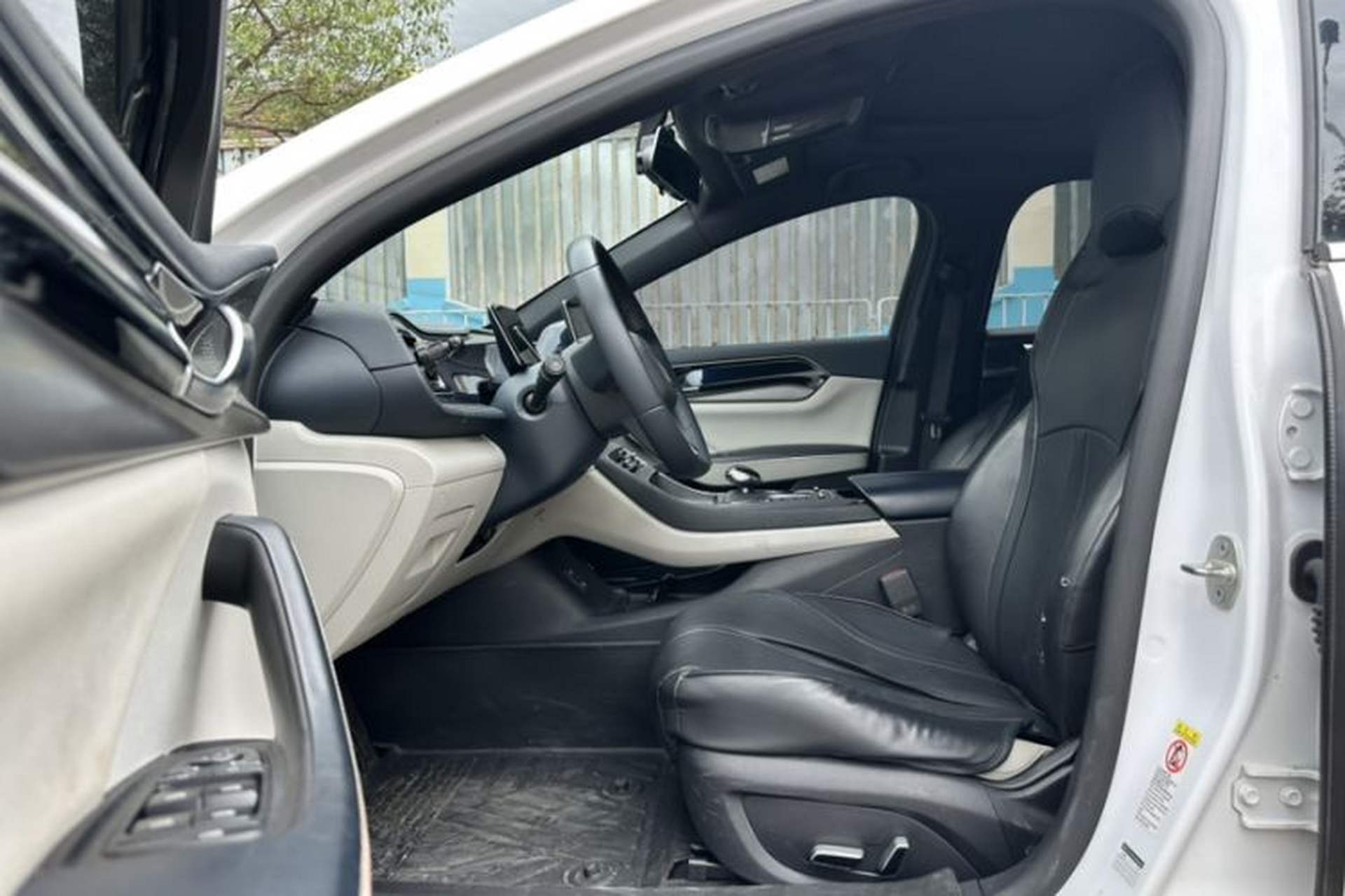 Used BYD Qin PLUS 2021 DM-i 55KM Flagship Model Interior 2