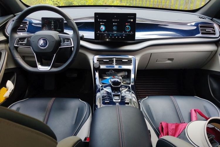 Used BYD Qin PLUS 2021 DM-i 55KM Flagship Model Interior 2