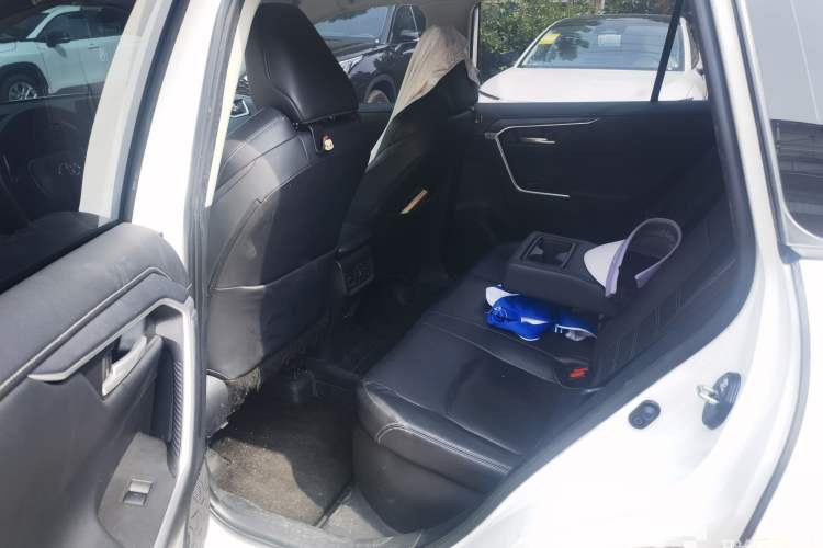 Used BYD Qin PLUS 2021 DM-i 120KM Prestige Model Interior 2