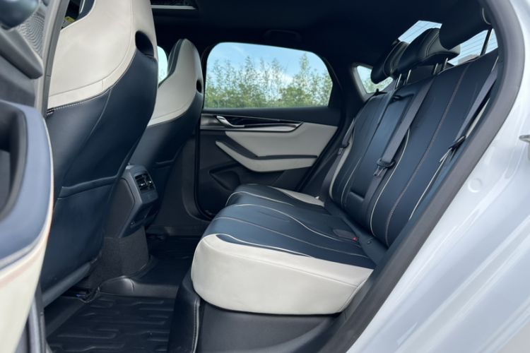 Used BYD Qin PLUS 2021 DM-i 120KM Prestige Model Interior 3