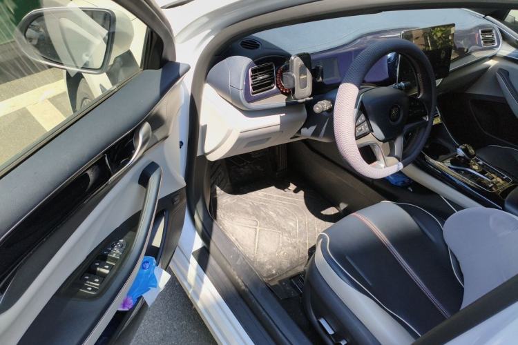 Used BYD Qin PLUS 2021 EV 500KM Premium Model Interior 3