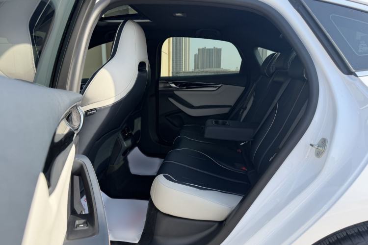 Used BYD Qin PLUS 2021 DM-i 120KM Flagship Model Interior 3