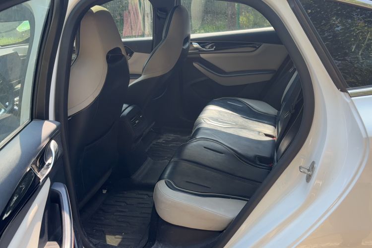 Used BYD Qin PLUS 2021 DM-i 55KM Flagship Model Interior 3